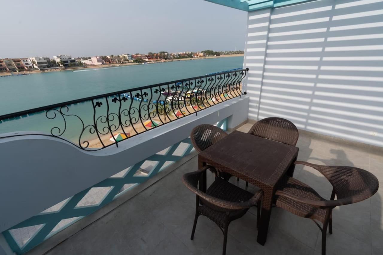 Hotel مجمع لاقون السكني - للعائلات فقط Dschidda Exterior foto